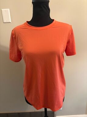 lululemon athletica Short Sleeve Crew Tee - Orange